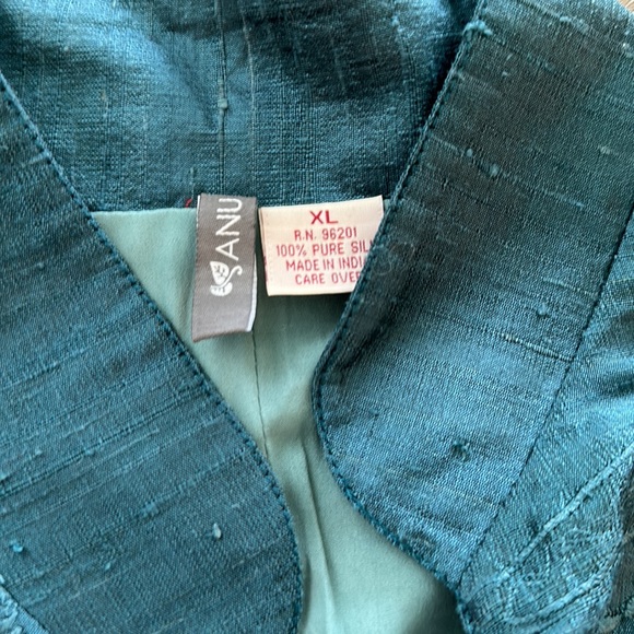 Silk Dinner Jacket by Anu Size XL - Picture 2 of 6